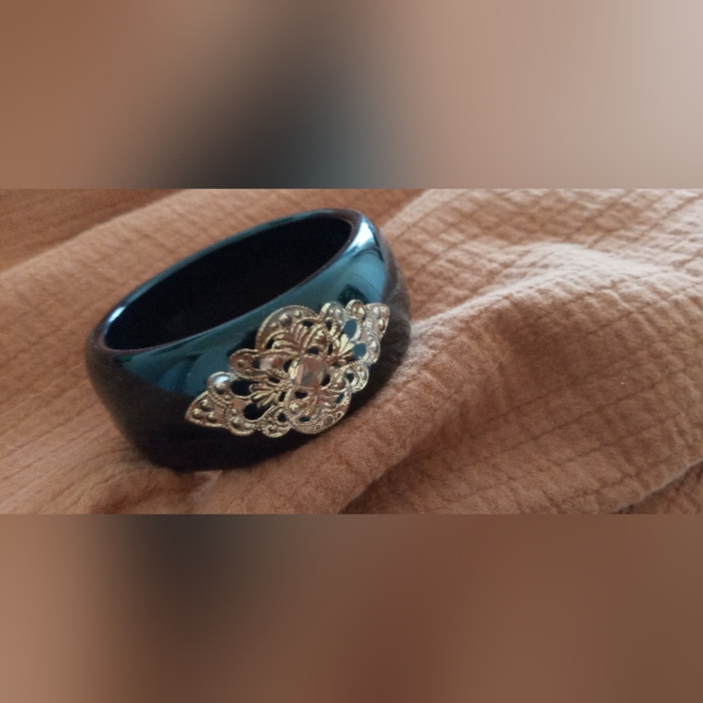 Black Bracelet